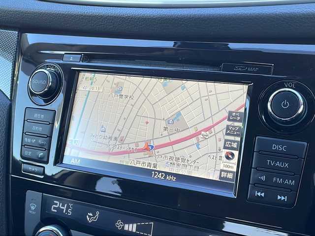 日産 エクストレイル 20Xt エマージェンシーブレーキ 青森県 2016(平28)年 9.8万km ブリリアントホワイトパール 4WD/純正メーカーナビ・フルセグTV/CD・DVD・Bluetooth/アラウンドビューモニター/パワーバックドア/前席シートヒーター/エマージェンシーブレーキ/踏み間違い衝突防止アシスト/車線逸脱警報/フロント・バックソナー/ブラインドスポットウォーニング/クルーズコントロール/パーキングアシスト/OPサイド・カーテンエアバッグ/純正エンジンスターター/ビルトインETC/LEDヘッドライト/フォグランプ/純正17インチアルミ/ルーフレール