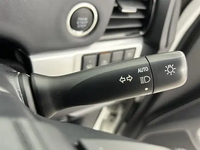 トヨタ エスティマ アエラス プレミアム G 道央・札幌 2016(平28)年 4.2万km ホワイトパールクリスタルシャイン ・４WD（オートモード付）/・寒冷地仕様/・DOP９インチSDナビ/　CD/DVD/SD/BT/フルセグTV/・バックカメラ/・ビルトインETC/・ドライブレコーダー前方（ZDR012）/・トヨタセーフティセンス/・衝突被害軽減ブレーキ/・レーンキープアシスト/・先行車発進通知/・クルーズコントロール/・横滑り防止装置/・ABS/・MTモード付AT/・両側パワースライドドア/・ハーフレザーシート/・D+N席シートヒーター/・D席メモリーシート/・nanoe付WAC/・オートマチックハイビーム/・オートライト/・LEDヘッドライト/・電動格納ウィンカーミラー/・純正フロアマット/・プッシュスタート/・スマートキー/・保証書