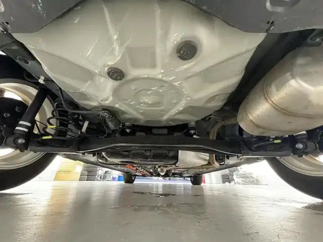 トヨタ アクア Z 滋賀県 2023(令5)年 2.9万km ダークブルーマイカM 純正10.5インチナビ/AM/FM/Bluetooth/パノラミックビューモニター/ビルトインETC/セーフティセンス/・プリクラッシュセーフティ/・レーントレーシングアシスト/・レーダークルーズコントロール/・オートマチックハイビーム/・ロードサインアシスト/パーキングサポートブレーキ/LEDヘッドライト/オートライト/ブラインドスポットモニター/ハーフレザーシート/D席パワーシート/D/N席シートヒーター/クリアランスソナー/プッシュスタート/スマートキー/前後ドライブレコーダー