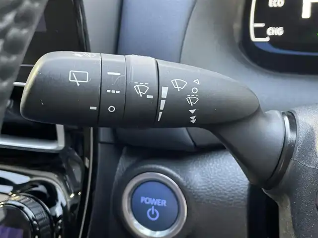 トヨタ アクア Z 滋賀県 2023(令5)年 2.9万km ダークブルーマイカM 純正10.5インチナビ/AM/FM/Bluetooth/パノラミックビューモニター/ビルトインETC/セーフティセンス/・プリクラッシュセーフティ/・レーントレーシングアシスト/・レーダークルーズコントロール/・オートマチックハイビーム/・ロードサインアシスト/パーキングサポートブレーキ/LEDヘッドライト/オートライト/ブラインドスポットモニター/ハーフレザーシート/D席パワーシート/D/N席シートヒーター/クリアランスソナー/プッシュスタート/スマートキー/前後ドライブレコーダー