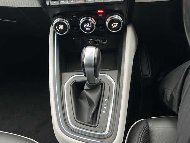 ルノー ルノー ルーテシア インテンス テックパック 東京都 2021(令3)年 3.2万km ライトブルー 純正モニター/BOSEプレミアムサウンド/バックカメラ/360°カメラ/Bluetooth/追従型クルコン/レーンキープ/BSM/前席シートヒーター/ステアリングヒーター/黒革シート/社外前後ドラレコ/オートホールド/純正16インチAW/パーキングセンサー