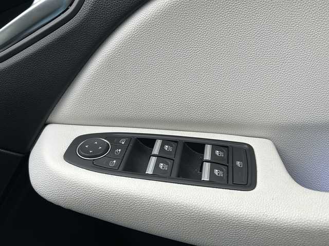 ルノー ルノー ルーテシア インテンス テックパック 東京都 2021(令3)年 3.2万km ライトブルー 純正モニター/BOSEプレミアムサウンド/バックカメラ/360°カメラ/Bluetooth/追従型クルコン/レーンキープ/BSM/前席シートヒーター/ステアリングヒーター/黒革シート/社外前後ドラレコ/オートホールド/純正16インチAW/パーキングセンサー