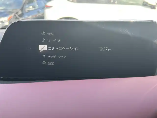 マツダ マツダ３ファストバック XD バーガンディセレクション 熊本県 2019(令1)年 9.4万km ポリメタルグレーM 純正ナビ/【フルセグTV/Bluetooth/CD/DVD/USB/HDMI】/バックカメラ/レーダークルーズコントロール/スマートブレーキサポート前後/車線逸脱警報システム/レーンキープアシストシステム/ドライバーアテンションアラート/コーナーセンサー/ディスタンス＆アテンションアラート/ブラインドスポットモニタリングシステム/ヘッドアップディスプレイ/パドルシフト/ブレーキホールド/電動パーキングブレーキ/オートLEDライト/オートハイビーム/ウィンカーミラー/レザーシート（ワインレッド）/D席パワーシート/前席シートヒーター/革巻きステアリング/ハンドルヒーター/ETC/純正フロアマット/ドアバイザー/横滑り防止装置/保証書/取扱説明書/スペアキー