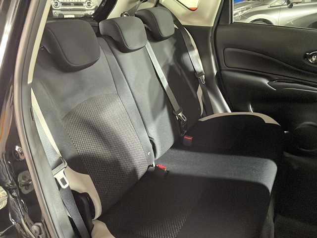 日産 ノート e－パワー X 広島県 2018(平30)年 4.5万km スーパーブラック 純正ナビ　/アラウンドビューモニター　/フルセグ　/オートハイビーム　/インテリジェントルームミラー　/レーンキープアシスト　/オートライト　/衝突軽減　/コーナーセンサー　/スマートキー　/LEDヘッドランプ　/ETC/社外14インチアルミホイール(185/70/R14)/エアバック（運転席/助手席）