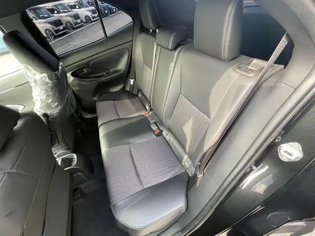 トヨタ ヤリスクロス ハイブリッド Z 愛媛県 2024(令6)年 1.4万km ブラックマイカ モデリスタエアロ/ディスプレイオーディオ/（AppleCarPlay/AndroidAuto）/アラウンドビューモニター　/レーダークルーズコントロール　/シートヒーター　/ステアリングヒーター　/衝突軽減システム　/LEDヘッドライト/オートハイビーム　/ブレーキホールド/前後コーナーセンサー/横滑り防止装置/レーンキープアシスト/盗難防止装置/純正18インチAW/スマートキー/USB・TypeC入力端子/ドライブ&EVモード選択