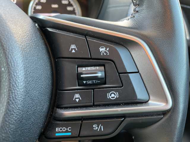 スバル フォレスター ハイブリッド アドバンス 新潟県 2021(令3)年 1.5万km クリスタルブラックシリカ 4WD/純正HDDナビ(CN-FX800D)/CD/DVD/BD/BT/フルセグテレビ/フロント/サイドカメラ/SDミュージックサーバー/ETC/衝突被害軽減ブレーキ/レーンキープアシスト/レーダークルーズコントロール/半革シート/パワーシート/シートヒーター/ステアリングヒーター/ステアリングスイッチ/パドルシフト/コーナーセンサー/スマートキー/プッシュスタート/LEDヘッドライト/オートライト/フォグランプ/純正１８インチアルミホイール