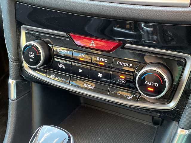 スバル フォレスター ハイブリッド アドバンス 新潟県 2021(令3)年 1.5万km クリスタルブラックシリカ 4WD/純正HDDナビ(CN-FX800D)/CD/DVD/BD/BT/フルセグテレビ/フロント/サイドカメラ/SDミュージックサーバー/ETC/衝突被害軽減ブレーキ/レーンキープアシスト/レーダークルーズコントロール/半革シート/パワーシート/シートヒーター/ステアリングヒーター/ステアリングスイッチ/パドルシフト/コーナーセンサー/スマートキー/プッシュスタート/LEDヘッドライト/オートライト/フォグランプ/純正１８インチアルミホイール