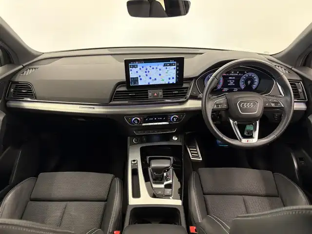 アウディ アウディ Ｑ５ 40TDIクワトロ Sライン 岡山県 2021(令3)年 1.7万km グレイシアホワイトメタリック バーチャルコックピット/純正ナビゲーション/全方位カメラ/ETC/前後ドライブレコーダー/ACC/レーンキープアシスト/ブラインドスポットモニター/ハーフレザーシート/全席シートヒーター/前席パワーシート/ハンドルヒーター/置くだけ充電/オートホールド/プッシュスタート/スマートキー