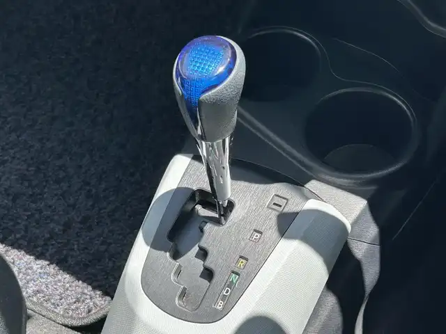 トヨタ アクア S 愛知県 2014(平26)年 8.3万km ディープアメジストマイカメタリック ワンオーナー/純正メモリナビ/Bluetooth/フルセグテレビ/ウィンカーミラー/ドアバイザー/プッシュスタート/ETC
