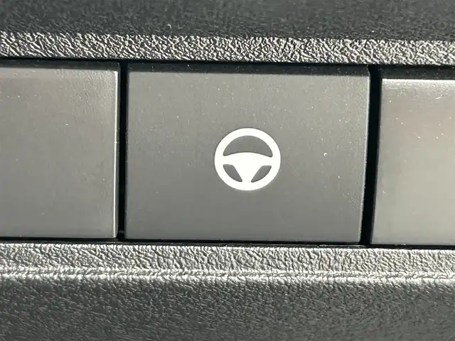 日産 オーラ G レザーエディション 奈良県 2022(令4)年 2.9万km 黒 純正メーカーナビ/(AM/FM/USB/フルセグTV)/アラウンドビューモニター/BOSEパーソナルプラスサウンドシステム/エマージェンシーブレーキ/黒革シート/シートヒーター/ステアリングヒーター/レーダークルーズコントロール/コーナーセンサー/ドライブレコーダー/革巻きステアリング/ステアリングスイッチ/オートライト/電動サイドブレーキ/プッシュスタート/電格ウインカーミラー/純正フロアマット/ドアバイザー