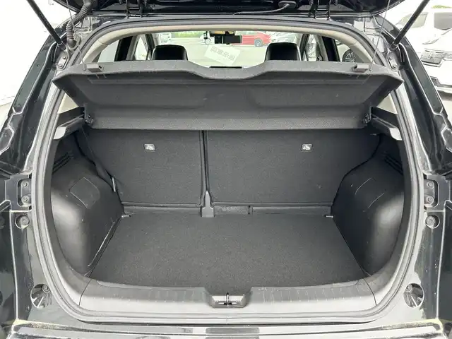日産 オーラ G レザーエディション 奈良県 2022(令4)年 2.9万km 黒 純正メーカーナビ/(AM/FM/USB/フルセグTV)/アラウンドビューモニター/BOSEパーソナルプラスサウンドシステム/エマージェンシーブレーキ/黒革シート/シートヒーター/ステアリングヒーター/レーダークルーズコントロール/コーナーセンサー/ドライブレコーダー/革巻きステアリング/ステアリングスイッチ/オートライト/電動サイドブレーキ/プッシュスタート/電格ウインカーミラー/純正フロアマット/ドアバイザー