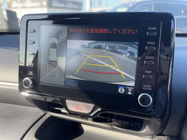 トヨタ ヤリスクロス Z 徳島県 2023(令5)年 2.2万km ブラックマイカ/ベージュ 2トーン 純正ディスプレイオーディオ/（BT/USB）/全方位カメラ/ブラインドスポットモニター/ビルトインETC2.0/社外前方ドライブレコーダー/アダプティブクルーズコントロール/黒ハーフレザーシート/前席シートヒーター/LEDヘッドライト/ステアリングヒーター/パドルシフト/革巻きステアリング/ステアリングスイッチ/電動パーキングブレーキ/オートブレーキホールド/プッシュスタート/スマートキー/スペアキー1本/純正16インチアルミホイール