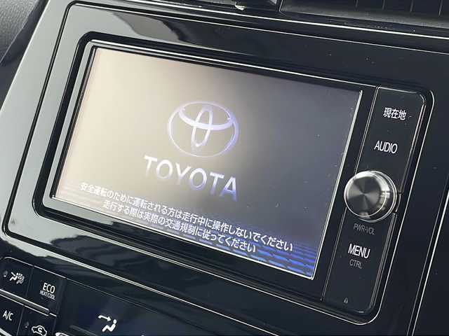 トヨタ プリウス A ツーリングセレクション 新潟県 2017(平29)年 2.9万km ホワイトパールクリスタルシャイン 純正SDメモリナビ(型式:NSZTーW60T)/Hカバー/ヘッドアップディスプレイ/ステリアリングリモコン/フロントフォグランプ/EVドライブモード/バックカメラ/フルセグテレビ/ETC