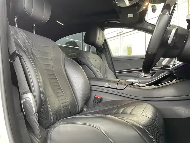 メルセデス・ベンツ Ｓ５６０Ｌ AMGライン 東京都 2018(平30)年 6.8万km ダイヤモンドホワイト AMGライン/パノラミックスライディングルーフ/ナッパ革シート/Burmesterサウンドシステム/純正12.3インチディスプレイナビ/・Bluetoothオーディオ/フルセグTV/360°カメラシステム/ヘッドアップディスプレイ/レーダーセーフティパッケージ/・エマージェンシーストップアシスト/・ディスタンスアシストディストロニック/・ステアリングアシスト/・レーンチェンジアシスト/・ブラインドスポットモニター/AMG製19インチアルミホイール/全席シートヒーター/ベンチレーション/全席パワーシート/純正フロアマット/保証書/取扱説明書
