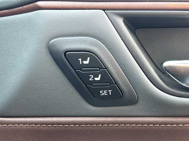 トヨタ ハリアー Z レザーパッケージ 山形県 2020(令2)年 5.1万km ホワイトパールクリスタルシャイン ４WD/純正ナビ/（AM/FM/フルセグ/BT）/モデリスタエアロ（グランブレイズスタイル）/・フロントスポイラー/・サイドスカート/・リヤスタイリングキット（リアスカート＆マフラーカッター）/20インチモデリスタホイール（245/45/20）/JBLプレミアムサウンド/調光パノラマルーフ/本革シート/シートヒーター/エアシート/ステアリングスイッチ/ステアリングヒーター/トヨタセーフティセンス/・全車速追従機能付きクルーズコントロール/・プリクラッシュセーフティー/・レーントレーシングアシスト/・アダプティブハイビームシステム/・ロードサインアシスト/・ドライバー異常時対応システム/・プロアクティブドライビングアシスト/・発進遅れ告知機能/サポカーS/パノラミックビューモニター/ブラインドスポットモニター/デジタルインナーミラー/カラーヘッドアップディスプレイ/オートブレーキホールド/電動パーキング/メモリ付きパワーシート/イルミネーテッドエントリーシステム（ドア解除で室内点灯）/ナノイーX/