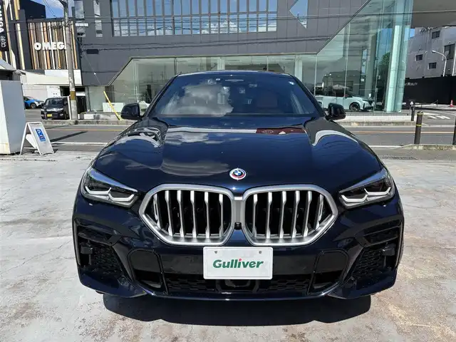 ＢＭＷ ＢＭＷ Ｘ６ xDrive35d Mスポーツ 京都府 2023(令5)年 1.6万km カーボンブラックM ワンオーナー　禁煙車/コンフォートパッケージ/ハイラインパッケージ/ドライブレコーダー前後/Bluetooth/フルセグTV/アラウンドビュー３６０/メモリーシート/ステアリングヒーター/マッサージシート/ETC/クリアランスソナー/スマートキー２個/USB／Cタイプ/説明書/保証書