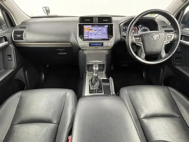 トヨタ ランドクルーザー プラド TX Lパッケージ 福岡県 2019(令1)年 4.5万km ブラック ＴＲＤエアロ　/サンルーフ　/アルパイン９型ナビ　/バックカメラ　/ＥＴＣ　/レーダークルコン　/衝突軽減　/レーンキープ　/シートヒーター／ベンチレーション　/パワーシート　/ＲＡＹＳアルミホイール　/本革　/ＬＥＤライト/冬タイヤ純正アルミホイール積込有/純正グリル積込有