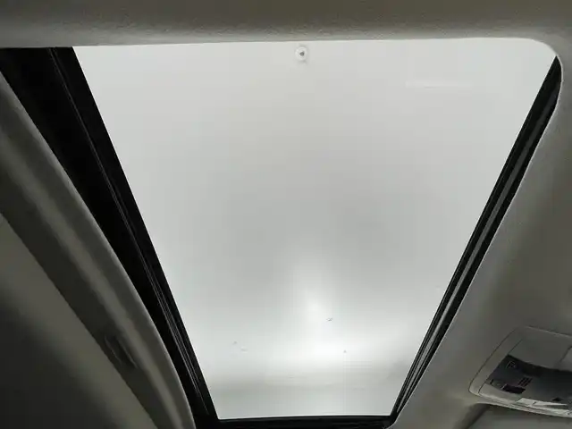 トヨタ ランドクルーザー プラド TX Lパッケージ 福岡県 2019(令1)年 4.5万km ブラック ＴＲＤエアロ　/サンルーフ　/アルパイン９型ナビ　/バックカメラ　/ＥＴＣ　/レーダークルコン　/衝突軽減　/レーンキープ　/シートヒーター／ベンチレーション　/パワーシート　/ＲＡＹＳアルミホイール　/本革　/ＬＥＤライト/冬タイヤ純正アルミホイール積込有/純正グリル積込有