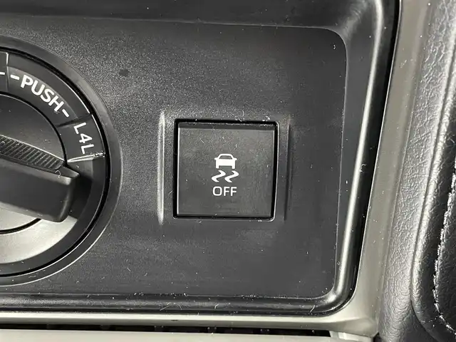 トヨタ ランドクルーザー プラド TX Lパッケージ 福岡県 2019(令1)年 4.5万km ブラック ＴＲＤエアロ　/サンルーフ　/アルパイン９型ナビ　/バックカメラ　/ＥＴＣ　/レーダークルコン　/衝突軽減　/レーンキープ　/シートヒーター／ベンチレーション　/パワーシート　/ＲＡＹＳアルミホイール　/本革　/ＬＥＤライト/冬タイヤ純正アルミホイール積込有/純正グリル積込有