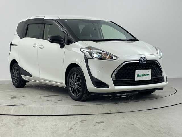 トヨタ シエンタ ハイブリッド ファンベースG セーフティEDⅡ 熊本県 2022(令4)年 4.7万km ホワイトパールクリスタルシャイン 社外ナビ　フルセグ　DVD再生機能/バックカメラ/両側パワースライドドア/スマートキー/プッシュスタートエンジン/Wエアバック/ABS/クルーズコントロール/革巻ステアリング