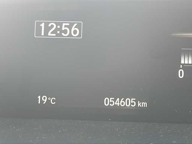 ホンダ ステップワゴン スパーダ ホンダセンシング 福井県 2016(平28)年 5.5万km モダンスティールM 登録時走行距離５４６０５ｋｍ/ワンオーナー/ターボ/ナビ装着スペシャルパッケージ/コンフォートビューパッケージ/純正メモリナビゲーション/（CD/DVD/BT）/フルセグテレビ/バックカメラ/ホンダセンシング/レーンキープアシスト/両側電動スライドドア/アダプティブクルーズコントロール/パドルシフト/ETC（ビルトイン）/純正16インチアルミホイール/LEDヘッドライト/フォグランプ/わくわくゲート/ステアリングリモコン/オートライト/プッシュスタート/スマートキー/保証書/取扱説明書