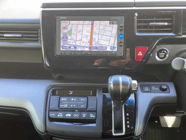 ホンダ ステップワゴン スパーダ ホンダセンシング 福井県 2016(平28)年 5.5万km モダンスティールM 登録時走行距離５４６０５ｋｍ/ワンオーナー/ターボ/ナビ装着スペシャルパッケージ/コンフォートビューパッケージ/純正メモリナビゲーション/（CD/DVD/BT）/フルセグテレビ/バックカメラ/ホンダセンシング/レーンキープアシスト/両側電動スライドドア/アダプティブクルーズコントロール/パドルシフト/ETC（ビルトイン）/純正16インチアルミホイール/LEDヘッドライト/フォグランプ/わくわくゲート/ステアリングリモコン/オートライト/プッシュスタート/スマートキー/保証書/取扱説明書