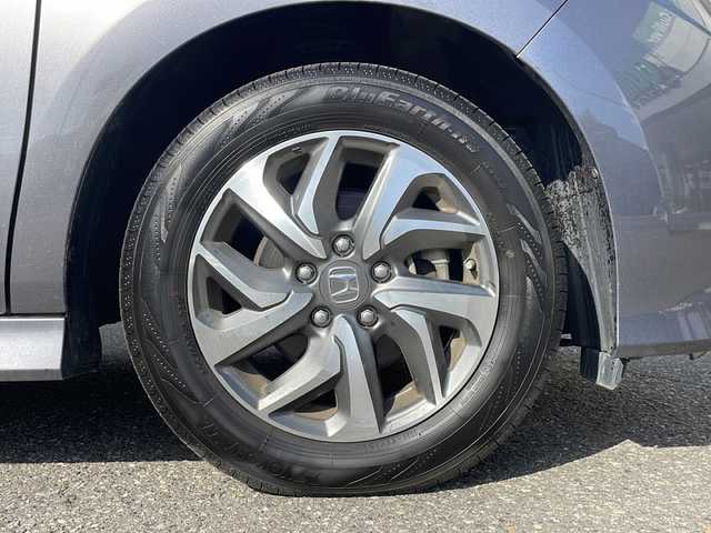 ホンダ ステップワゴン スパーダ ホンダセンシング 福井県 2016(平28)年 5.5万km モダンスティールM 登録時走行距離５４６０５ｋｍ/ワンオーナー/ターボ/ナビ装着スペシャルパッケージ/コンフォートビューパッケージ/純正メモリナビゲーション/（CD/DVD/BT）/フルセグテレビ/バックカメラ/ホンダセンシング/レーンキープアシスト/両側電動スライドドア/アダプティブクルーズコントロール/パドルシフト/ETC（ビルトイン）/純正16インチアルミホイール/LEDヘッドライト/フォグランプ/わくわくゲート/ステアリングリモコン/オートライト/プッシュスタート/スマートキー/保証書/取扱説明書