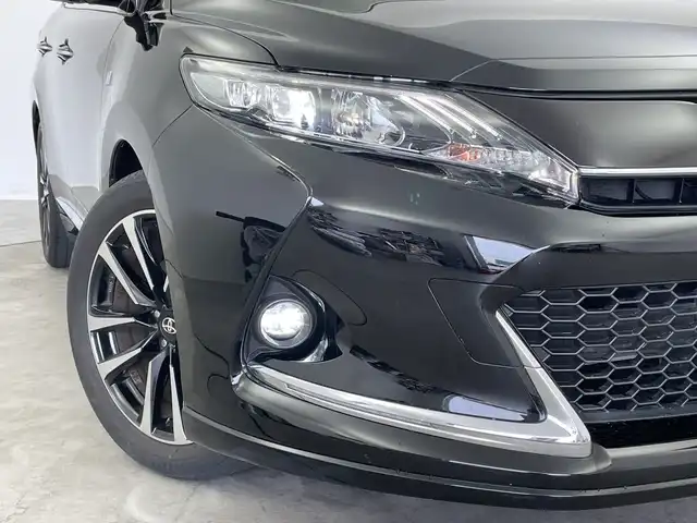 トヨタ ハリアー エレガンス GRスポーツ 新潟県 2019(令1)年 4.3万km ブラック 禁煙車/純正メモリナビ/（BT/FM/AM/フルセグT）/バックカメラ/ステアリングスイッチ/ハーフレザーシート/パワーシート/前後ドライブレコーダー/テレビキャンセラー/フロントフォグライト/電格ミラー/ウィンカーミラー/ETC