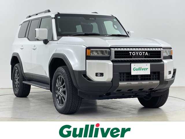 トヨタ ランドクルーザー ２５０ VX 道央・札幌 2024(令6)年 1.6万km プラチナホワイトパールマイカ ・４WD /寒冷地仕様/・トヨタセーフティセンス/・プリクラッシュセーフティ/・レーダークルーズコントロール/・純正１２.3インチディスプレイ/・コネクトナビ/Bluetooth/USB/・パノラミックビューモニター/・バックカメラ /・ムーンルーフ/ パワーバックドア/・レザーシート/パワーシート/・シートヒーター/ベンチレーション/・LEDライト/オートハイビーム/・バックフォグ/・ビルトインETC/・デジタルインナーミラー/・ドライブレコーダー前後/・スマートキー