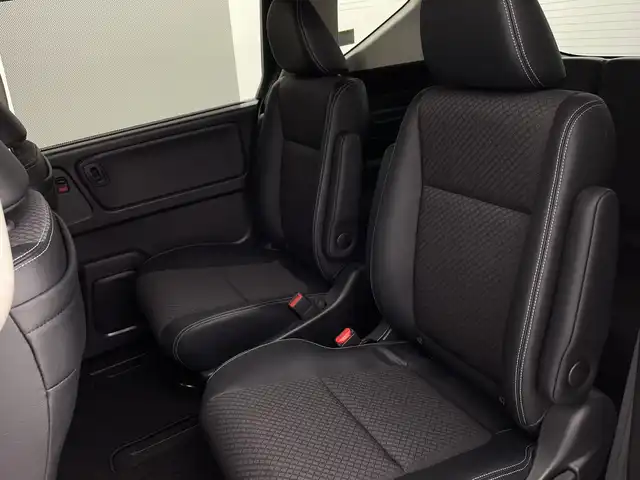 ホンダ フリード ハイブリット G ホンダセンシング 新潟県 2020(令2)年 3.9万km プラチナホワイトパール ワンオーナー　/バックモニター　/フルセグＴＶ(走行中視聴可能)　/メモリナビ(AM/FM/CD/DVD/BT)　/Ｂｌｕｅｔｏｏｔｈ接続　/ＡＷ付きスタッドレスタイヤ/ステアリングスイッチ　/両側パワースライドドア　/運転席助手席シートヒーター　/追従型クルーズコントロール　/保証書/取扱説明書/記録簿