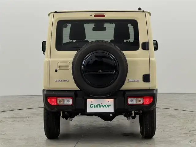 スズキ ジムニー XL 福岡県 2024(令6)年 0.6万km シフォンアイボリーM プッシュスタート　/コーナーセンサー　/衝突被害軽減ブレーキ　/レーンキープ　/アイドリングストップ　/ヒルディセントコントロール　/シートヒーター　/ヒーテッドドアミラー　/純正１６インチＡＷ　/ＬＥＤヘッドライト