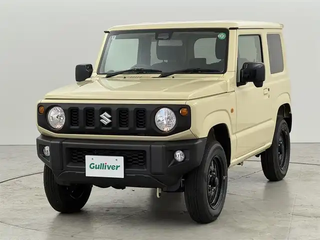 スズキ ジムニー XL 福岡県 2024(令6)年 0.6万km シフォンアイボリーM プッシュスタート　/コーナーセンサー　/衝突被害軽減ブレーキ　/レーンキープ　/アイドリングストップ　/ヒルディセントコントロール　/シートヒーター　/ヒーテッドドアミラー　/純正１６インチＡＷ　/ＬＥＤヘッドライト