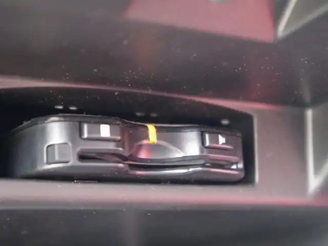日産 ジューク 15RX タイプV 埼玉県 2013(平25)年 4.1万km 赤 社外ナビ(ミツビシ)/社外ホイール(CLAw-x1)/ワンセグTV/Bluetooth/バックカメラ/ETC/オートライト/電動格納ミラー