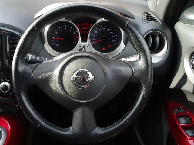 日産 ジューク 15RX タイプV 埼玉県 2013(平25)年 4.1万km 赤 社外ナビ(ミツビシ)/社外ホイール(CLAw-x1)/ワンセグTV/Bluetooth/バックカメラ/ETC/オートライト/電動格納ミラー