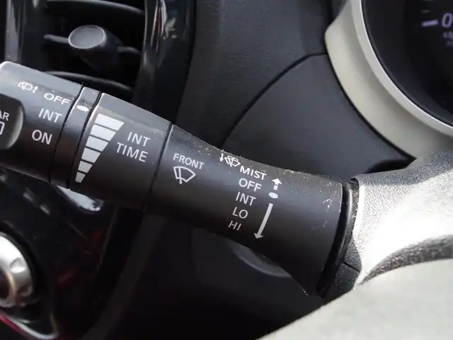 日産 ジューク 15RX タイプV 埼玉県 2013(平25)年 4.1万km 赤 社外ナビ(ミツビシ)/社外ホイール(CLAw-x1)/ワンセグTV/Bluetooth/バックカメラ/ETC/オートライト/電動格納ミラー