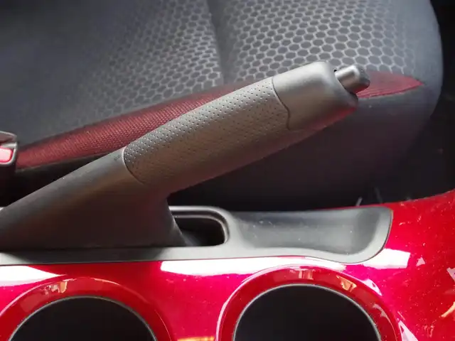 日産 ジューク 15RX タイプV 埼玉県 2013(平25)年 4.1万km 赤 社外ナビ(ミツビシ)/社外ホイール(CLAw-x1)/ワンセグTV/Bluetooth/バックカメラ/ETC/オートライト/電動格納ミラー