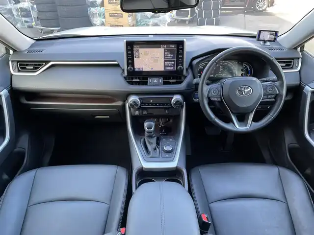 トヨタ ＲＡＶ４ ハイブリッドG 道南・函館 2021(令3)年 4.5万km ホワイトパールクリスタルシャイン /純正ナビ//フルセグＴＶ//ドライブレコーダー//全周囲カメラ//ＴＲＤエアロ//クルーズコントロール//ブラインドスポットモニター//パワーバックドア//レーンキープアシスト//コーナーセンサー//オートハイビーム//オートライト//衝突軽減ブレーキ//パワーシート//シートヒーター//ステアリングヒーター//フロアマット//ＥＴＣ//スマートキー