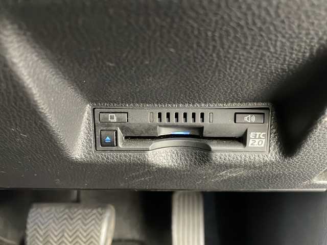 トヨタ ヤリスクロス ハイブリッド Z 栃木県 2021(令3)年 3.8万km ブラスゴールドメタリック/ブラックマイカ 2トーン トヨタセーフティセンス/・プリクラッシュセーフティ/・レーントレーシングアシスト/・レーンディパーチャーアラート/・ロードサインアシスト/・レーダークルーズコントロール/・オートマチックハイビーム/・先行車発進アラーム/・プロアクティブドライビングアシスト/・レーンチェンジアシスト/・緊急時操舵支援/禁煙車/4WD/純正ディスプレイオーディオ/シートヒーター/パワーシート/社外ドラレコ/アドバンスパークド/オートライト/オートエアコン/全方位カメラ/ブラインドスポットモニター/スマートキー/プッシュスタート/USB接続/ETC/純正ドアバイザー/純正フロアマット