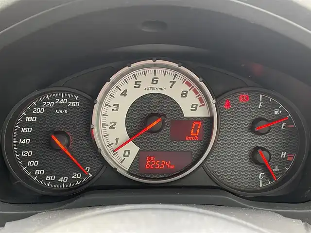 トヨタ ８６ GT 群馬県 2012(平24)年 6.3万km ダークグレーメタリック 社外SDナビゲーション/（CD/DVD/SD/BT/ワンセグTV）/ETC/キセノンライト/フォグライト/オートライト/シートカバー/ウーハー積み込み/プッシュスタート/電格ミラー/純正フロアマット/純正17インチアルミホイール