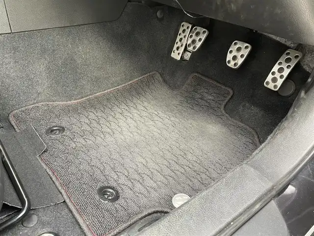 トヨタ ８６ GT 群馬県 2012(平24)年 6.3万km ダークグレーメタリック 社外SDナビゲーション/（CD/DVD/SD/BT/ワンセグTV）/ETC/キセノンライト/フォグライト/オートライト/シートカバー/ウーハー積み込み/プッシュスタート/電格ミラー/純正フロアマット/純正17インチアルミホイール