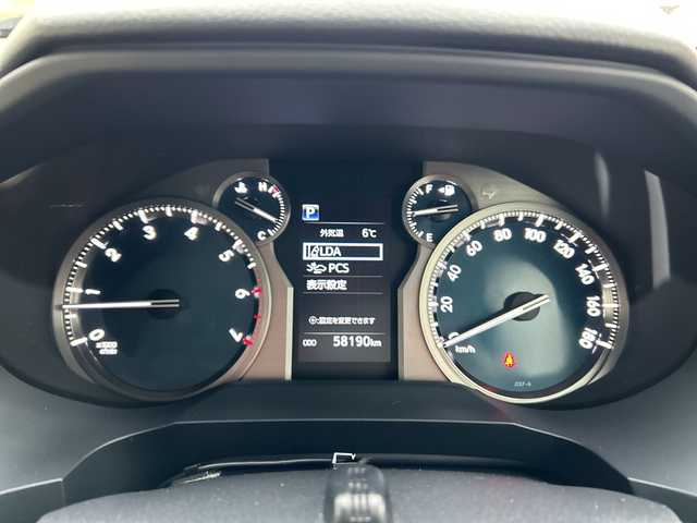 トヨタ ランドクルーザー プラド TX 富山県 2017(平29)年 5.9万km ホワイトパールクリスタルシャイン 4WD/クリアランスソナー/バックソナー/純正ナビ/フルセグTV/バックモニター/ビルトインETC/ドライブレコーダー/セーフティセンスP/・衝突被害軽減ブレーキ/・車線逸脱警報/・オートマチックハイビーム/LEDヘッドランプ/LEDフロントフォグランプ/ステアリングスイッチ/レザー調シートカバー付/社外17インチアルミホイール/スマートキー/プッシュエンジンスタート/禁煙車