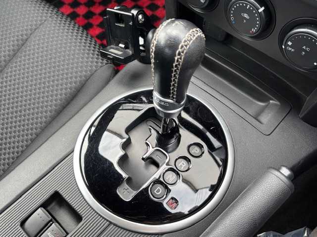 マツダ ロードスター 宮城県 2006(平18)年 2.6万km カッパーレッドマイカ 登録時走行距離25254km/ワンオーナー/社外ストラーダナビ/CD・DVD・Bluetooth・フルセグTV/バックカメラ/HID/社外フロアマット/フォグランプ/パドルシフト/純正アルミホイール/リモコンキー/AC