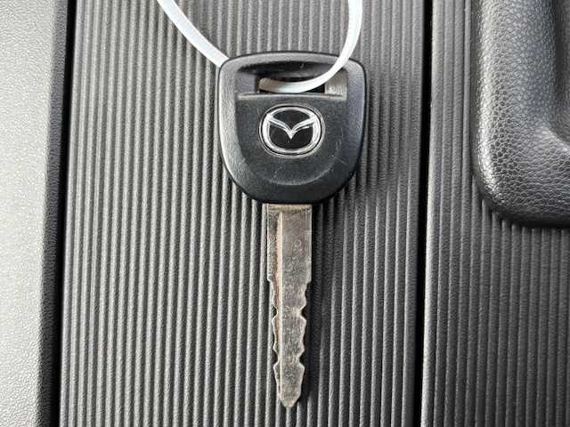 マツダ ロードスター 宮城県 2006(平18)年 2.6万km カッパーレッドマイカ 登録時走行距離25254km/ワンオーナー/社外ストラーダナビ/CD・DVD・Bluetooth・フルセグTV/バックカメラ/HID/社外フロアマット/フォグランプ/パドルシフト/純正アルミホイール/リモコンキー/AC