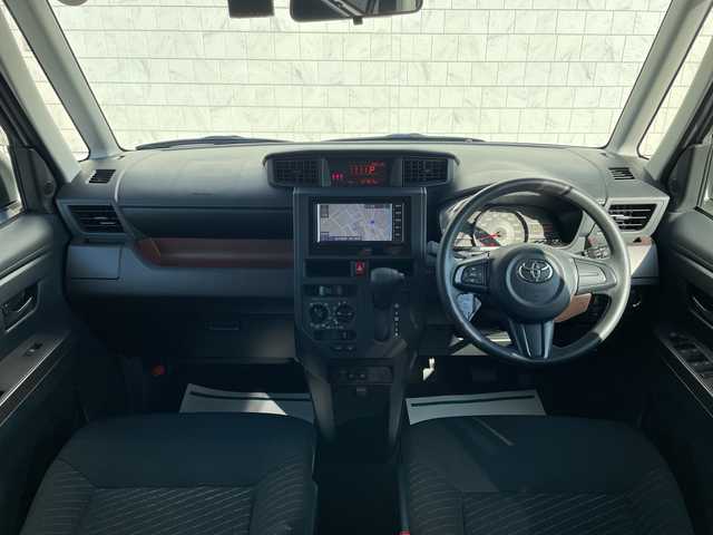 トヨタ タンク X S 山形県 2019(令1)年 1.3万km パールホワイトⅢ スマートアシストIII/・衝突回避支援ブレーキ機能/・先行車発進お知らせ機能/・誤発進抑制制御機能/・車線逸脱警報機能/・オートハイビーム/純正SDナビ/（ワンセグ/CD/BT/FM/AM/SD）/バックカメラ/ビルトインETC/ドライブレコーダー前後/シートヒーター/アイドリングストップ/片側パワースライド/スペアキー/プッシュスタート/夏タイヤ車載（社外アルミ）