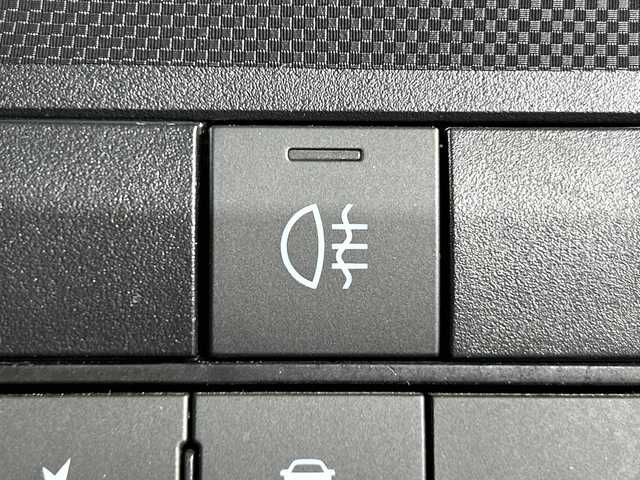 トヨタ ライズ Z 神奈川県 2022(令4)年 2.3万km シャイニングホワイトパール スマートアシスト/7型ナビ/・BT/フルセグTV/CD/DVD/SD/パノラミックビューモニター/電動サイドブレーキ/オートブレーキホールド/シートヒーター(D/N)/ETC/ドライブレコーダー/S-PDL/コーナーセンサー/革巻きステアリング/ステアリングスイッチ/Autoライト/2.1AUSB/LEDヘッドライト/フォグランプ/シートリフター/電動格納ミラー/ウィンカーミラー/純正17インチアルミホイール/純正ドアバイザー/フロアマット