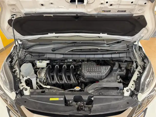 日産 セレナ ハイウェイスター Vセレクション 群馬県 2017(平29)年 9万km ブリリアントホワイトパール エマージェンシーブレーキ/純正7インチSDナビ/・BT/DVD/CD/SD/・FM/AM/純正フリップダウンモニター/アラウンドビューモニター/ETC/両側パワースライドドア/クルーズコントロール/パーキングアシスト/ステアリングスイッチ/アイドリングストップ/LEDヘッドライト/フォグランプ/オートライト/スマートキー/プッシュスタート/社外15インチAW/純正フロアマット/ドアバイザー/電動格納ウィンカーミラー/横滑り防止機能