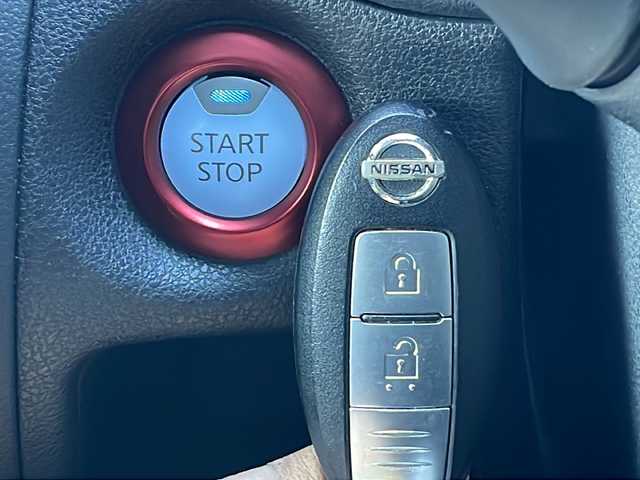 日産 ノート e－パワー ニスモ 三重県 2018(平30)年 4万km ダークメタルグレー 純正ナビ/全方位カメラ/デジタルインナーミラー/純正ドラレコ/ETC/TVキャンセラー/NISMO専用シート/ステアリングスイッチ/レーンキープアシスト/クリアランスソナー/衝突被害軽減システム/横滑り防止/LEDヘッドライト/オートライト/フォグランプ/ヒーター付き電動格納ミラー/スペアキー