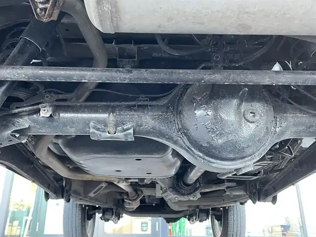 スズキ ジムニー XG 栃木県 2018(平30)年 6.9万km ブルーイッシュブラックパール3 純正8インチSDナビ/・フルセグTV/・CD/DVD/・Bluetooth/・SD/USB/・AM.FM/ドライブレコーダー/4WD/ダウンヒルアシストコントロール/5MT/ヘッドライトレベライザー/リモコンキー/純正16インチAW/純正フロアマット/純正ドアバイザー/横滑り防止システム