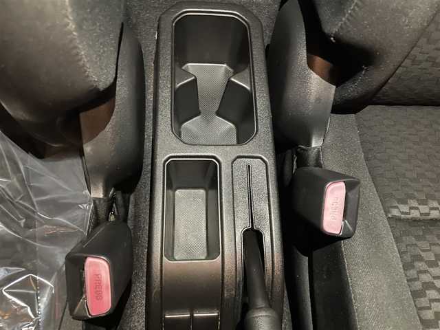 スズキ ジムニー XG 栃木県 2018(平30)年 6.9万km ブルーイッシュブラックパール3 純正8インチSDナビ/・フルセグTV/・CD/DVD/・Bluetooth/・SD/USB/・AM.FM/ドライブレコーダー/4WD/ダウンヒルアシストコントロール/5MT/ヘッドライトレベライザー/リモコンキー/純正16インチAW/純正フロアマット/純正ドアバイザー/横滑り防止システム