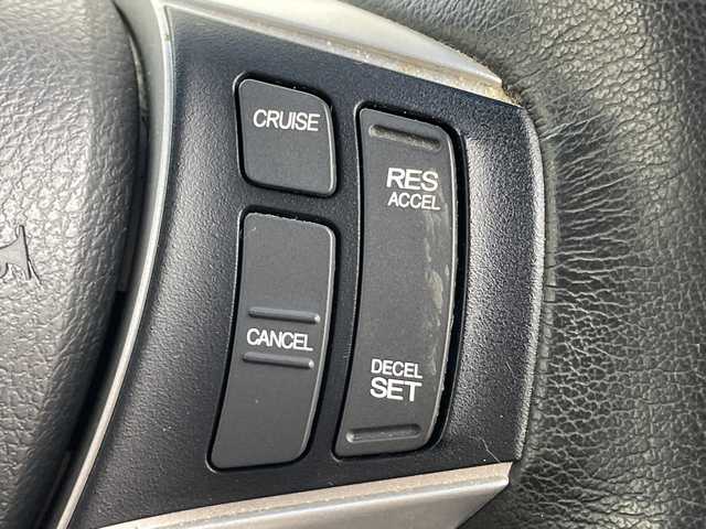 ホンダ ステップワゴン スパーダ Z クールスピリット 群馬県 2013(平25)年 5.6万km ホワイトオーキッドパール １０．２型後席モニター　７型ナビ　フルセグＴＶ　バックカメラ　クルーズコントロール　両側電動スライドドア　ＥＴＣ　ステアリングスイッチ　パドルシフト　ＨＩＤヘッドライト　オートライト　禁煙車